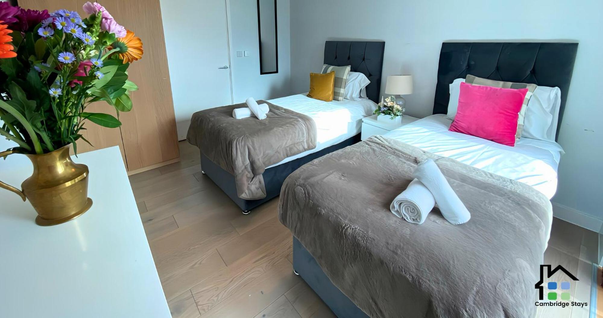 Cambridge Stays - Apartment At Addenbrooke Hospital And Bio Campus - Free Private Parking 외부 사진