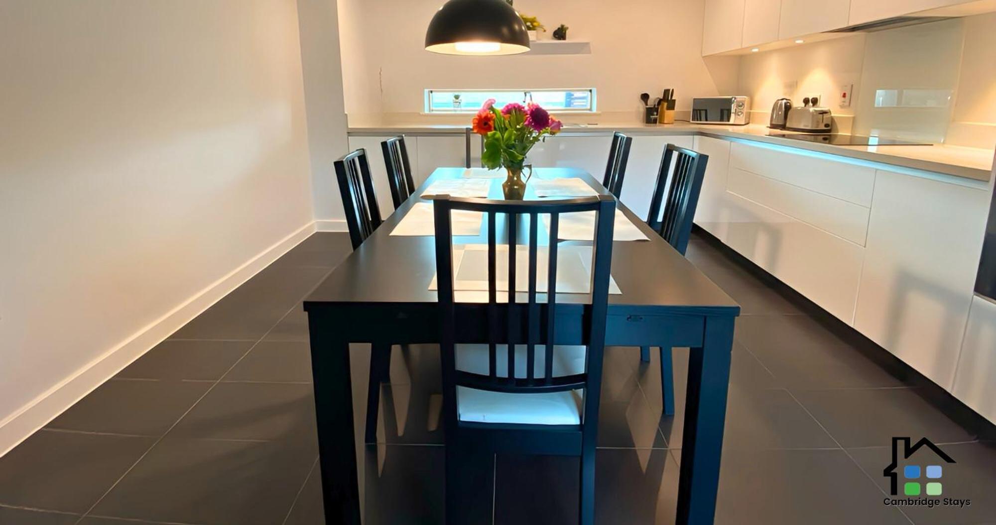 Cambridge Stays - Apartment At Addenbrooke Hospital And Bio Campus - Free Private Parking 외부 사진